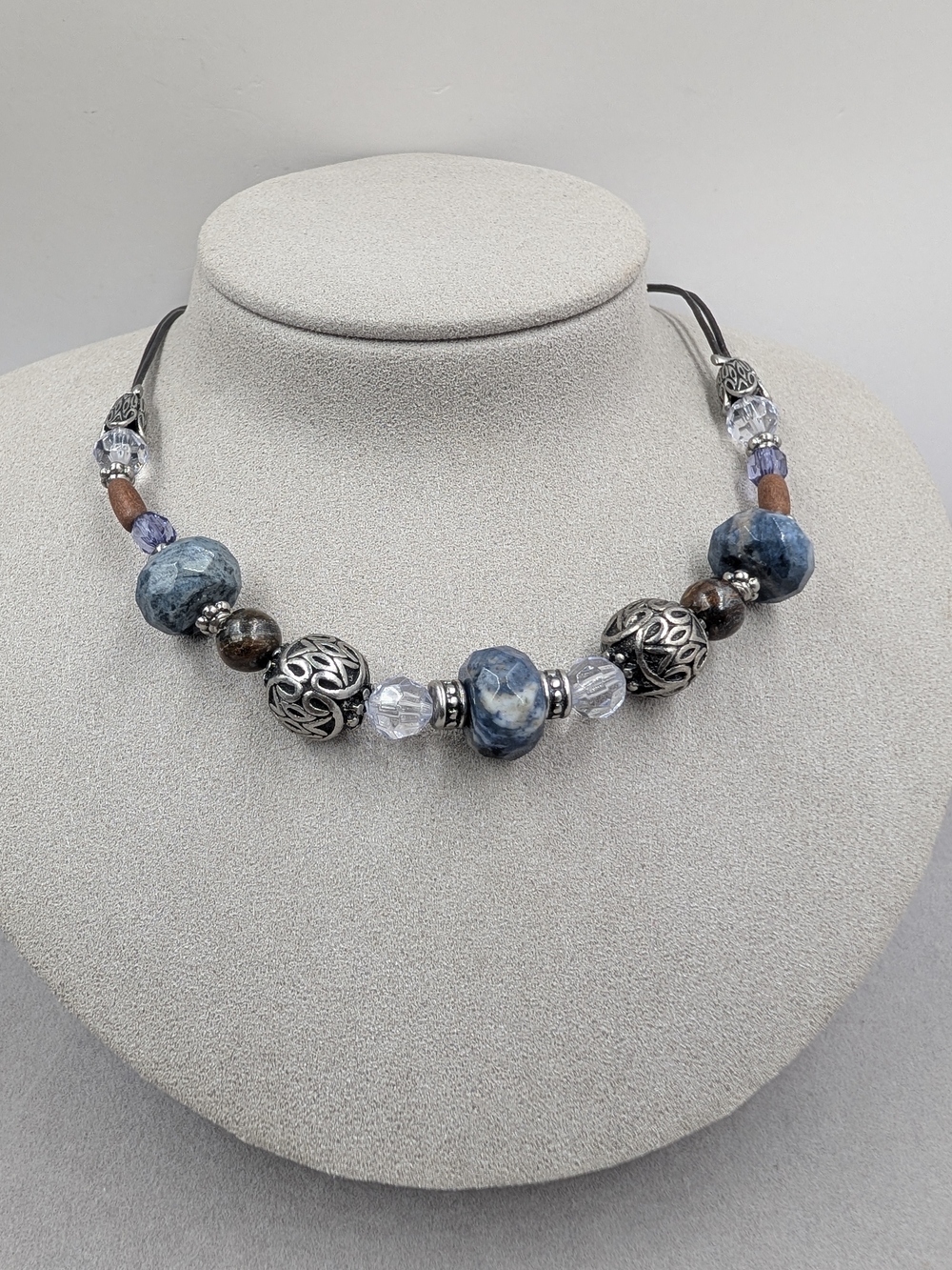 Lia Sophia Shinny Blues Blue Brown Beaded Black Cord Necklace | 0352
